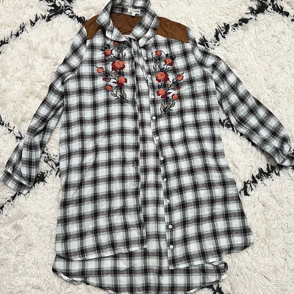 COTTON BLEU- long sleeve button up flannel shirt